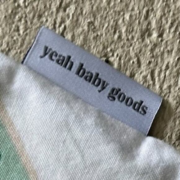 Is there Two here? - Picture 3 of 3